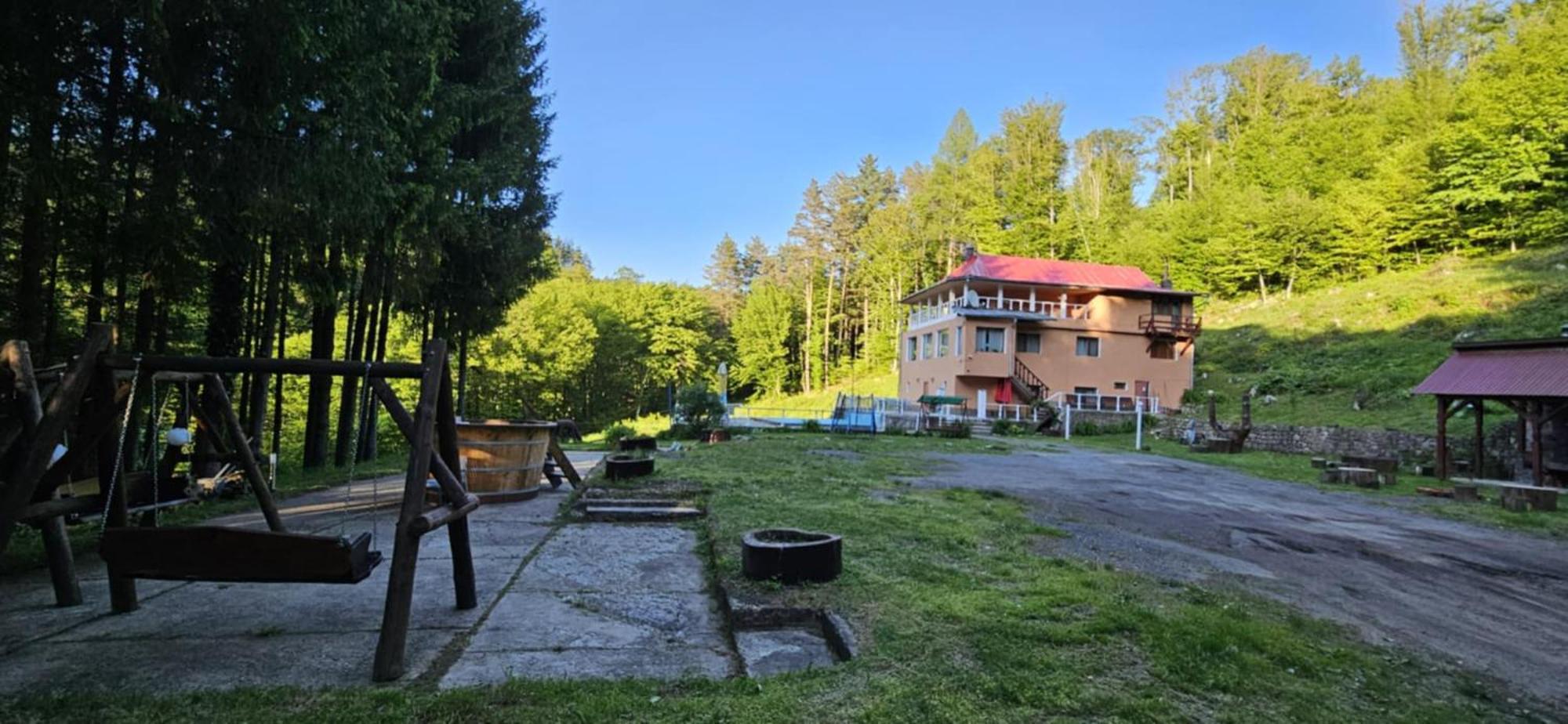 Cabana Cerbu Bozovici 외부 사진